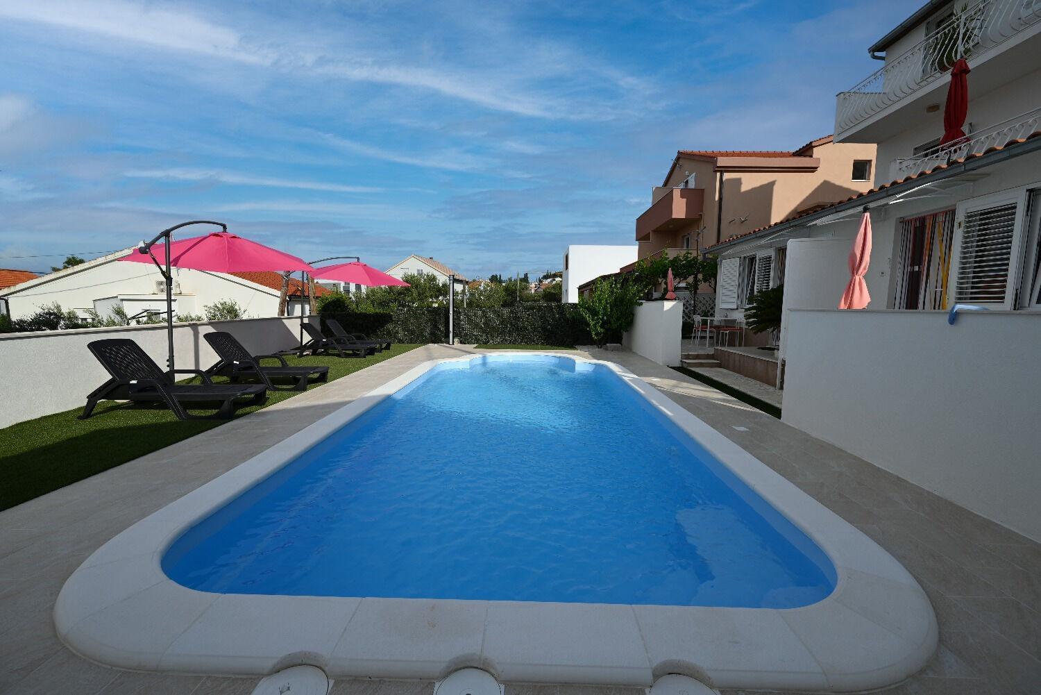 Apartment Mihovilovic Slatine Buitenkant foto