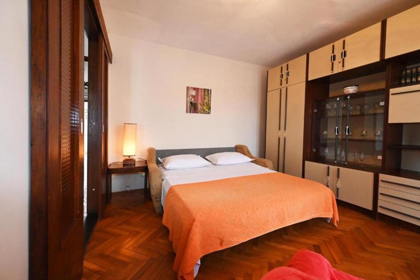 Apartment Mihovilovic Slatine Buitenkant foto
