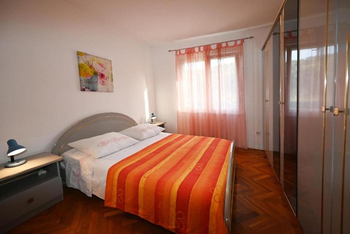 Apartment Mihovilovic Slatine Buitenkant foto