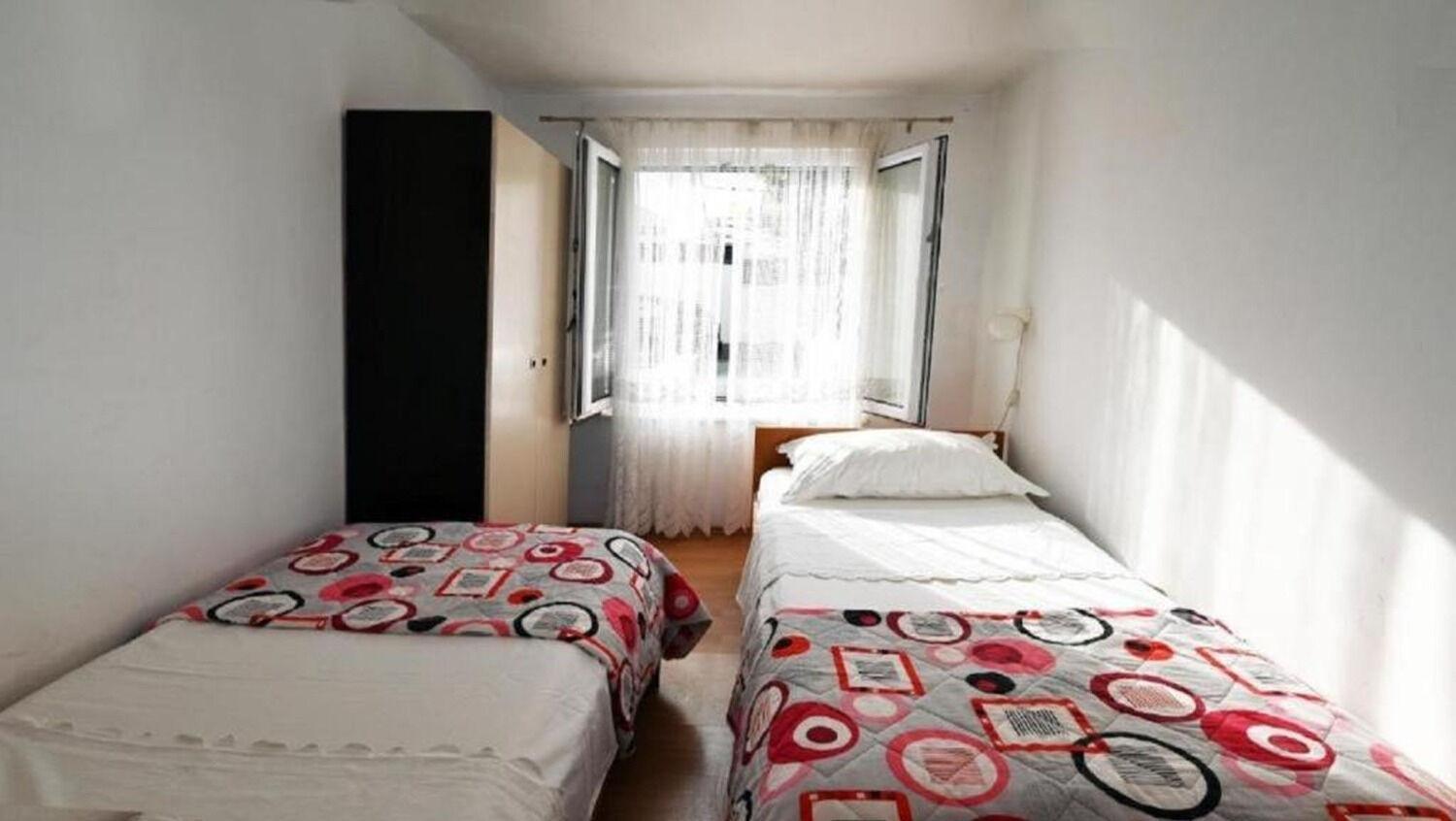 Apartment Mihovilovic Slatine Buitenkant foto